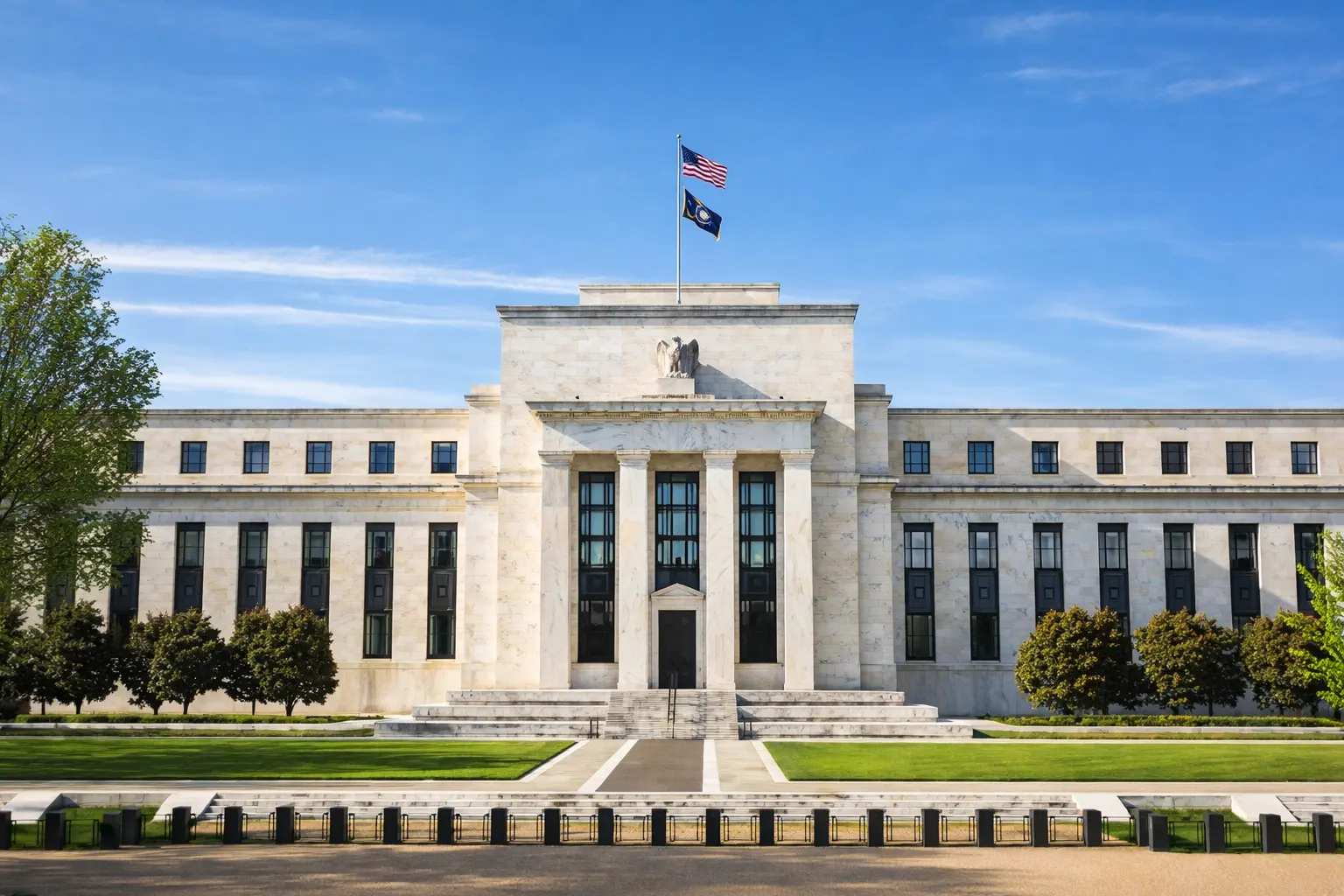 U.S. money movement system diagram showing Treasury release, ACH clearing windows, Fedwire settlement, and bank posting process