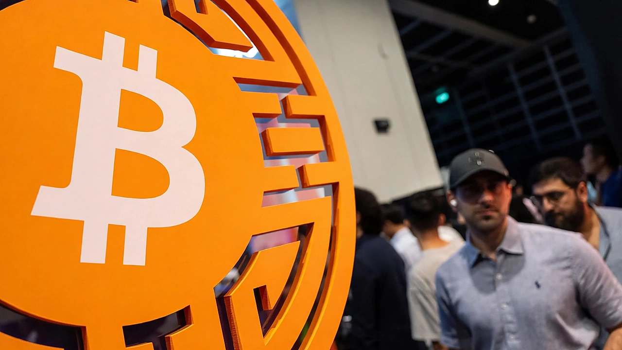 Bitcoin Tops $85,000 for First Time in Eight Months as Crypto Stocks Surge