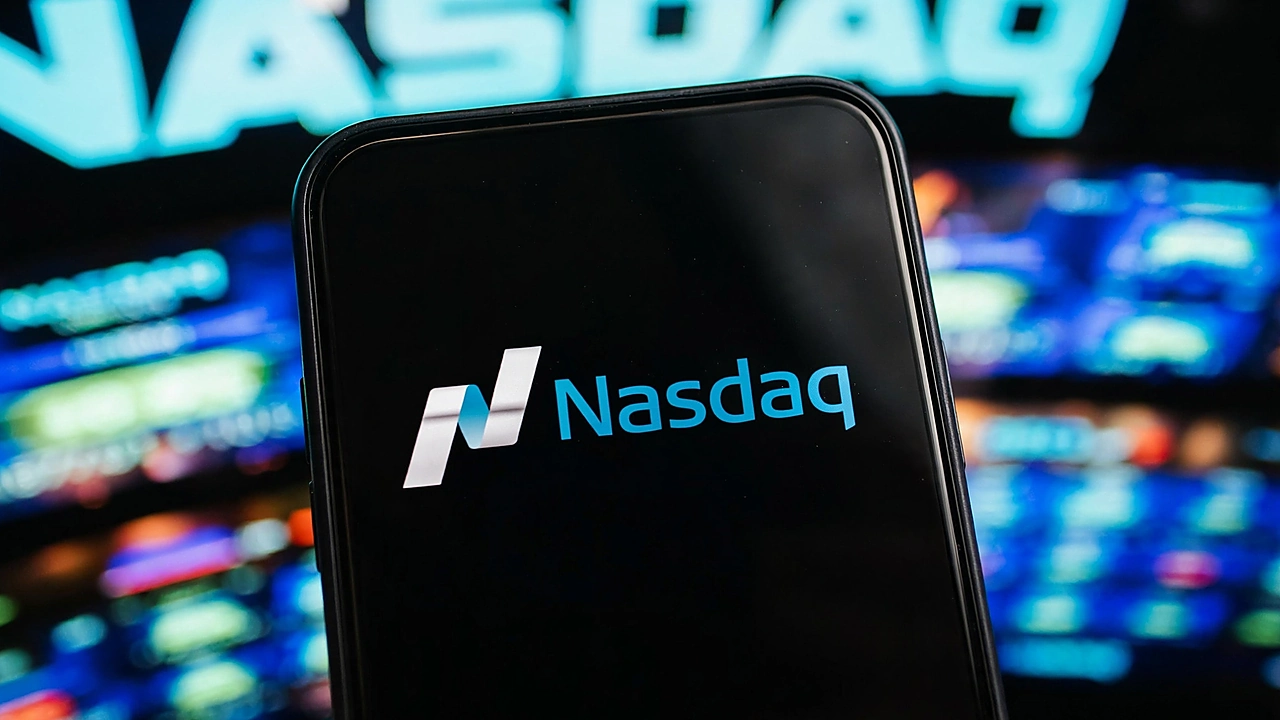 Nasdaq Jumps 1.6% as AMD Hits $1 Trillion and AI Stocks Rebound