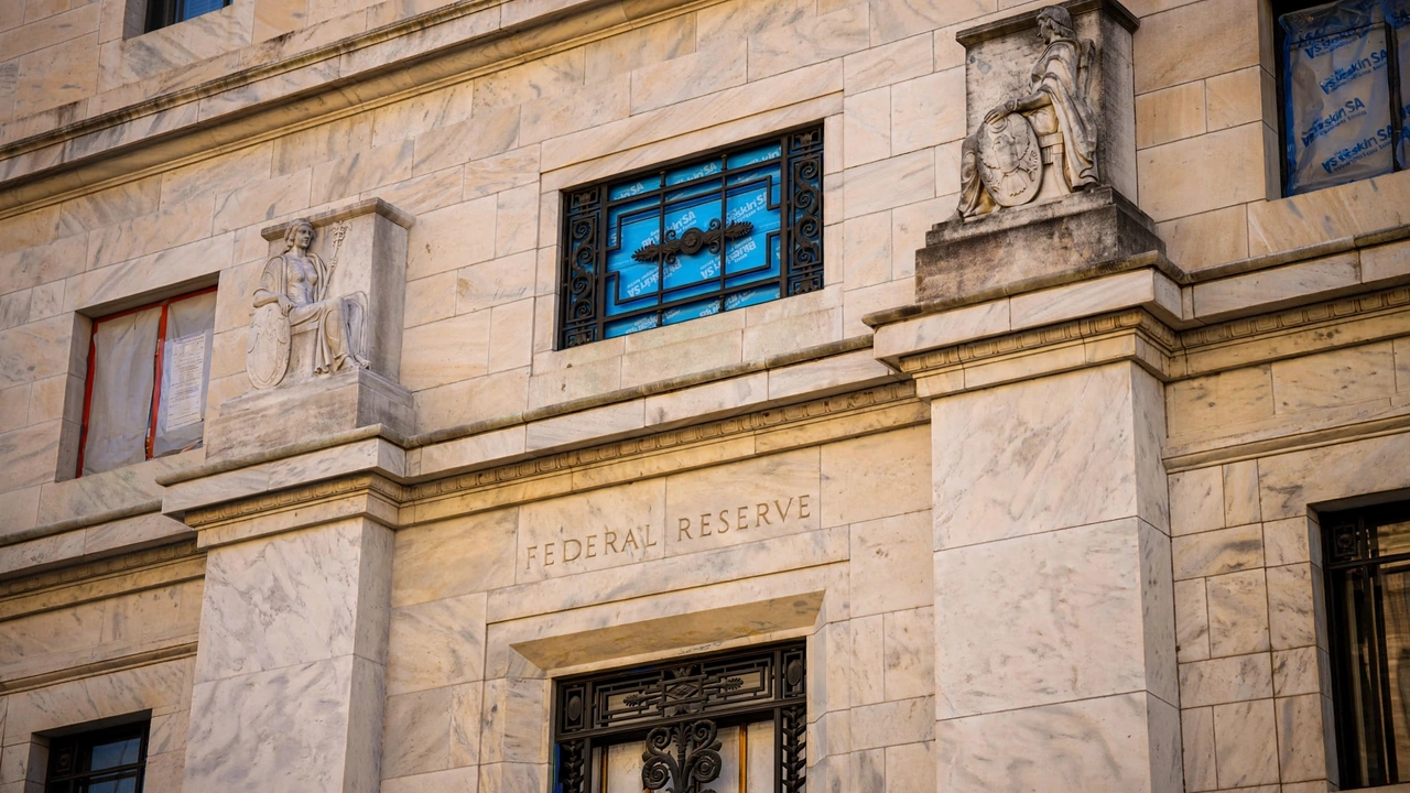 Fed Beige Book Shows Nine Districts Growing, but Spending Flat